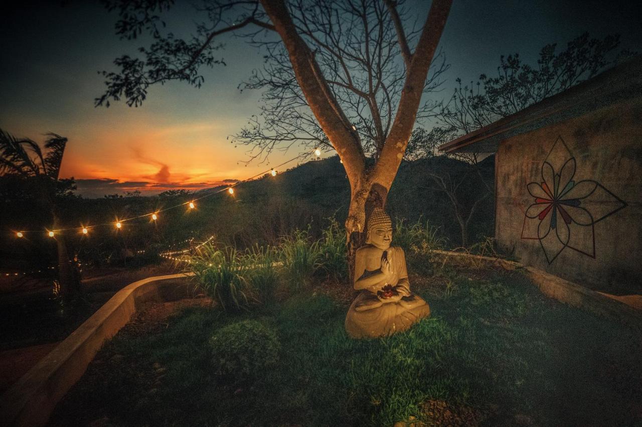 Alaya Yoga & Surf & Retreat Hotell Playa Venao Exteriör bild